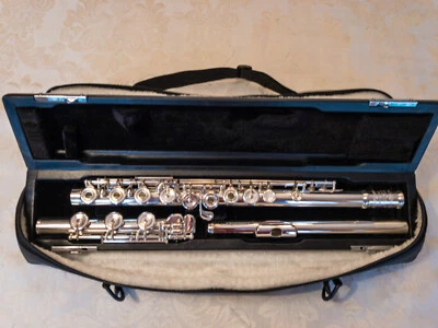 Flauta intermedia Selmer SFL661 BEO de plata maciza - pie B, desplazamiento-G, división E Foto 1 de 4