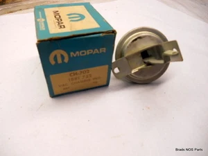 NOS Mopar 1957-1960 Dodge Desoto Vacuum Advance Part Number 1881752 - Bild 1 von 1