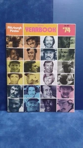 1974 PITTSBURGH PIRATES YEARBOOK WILLIE STARGELL SANGUILLEN - Picture 1 of 3