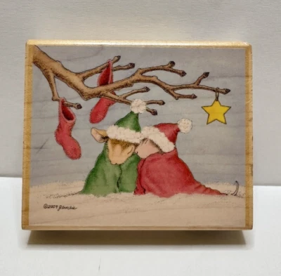 Carimbo de borracha Stampabilities House Mouse fofo e quente Natal Amanda & Muzzy - Imagem 1 de 4