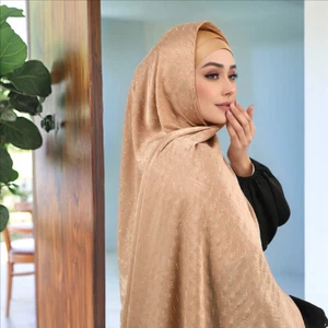 Mujeres Islámico Musulmán Hijab Mantón Turbante Estrás Bufanda Larga Color Sólido Estolas - Imagen 1 de 17
