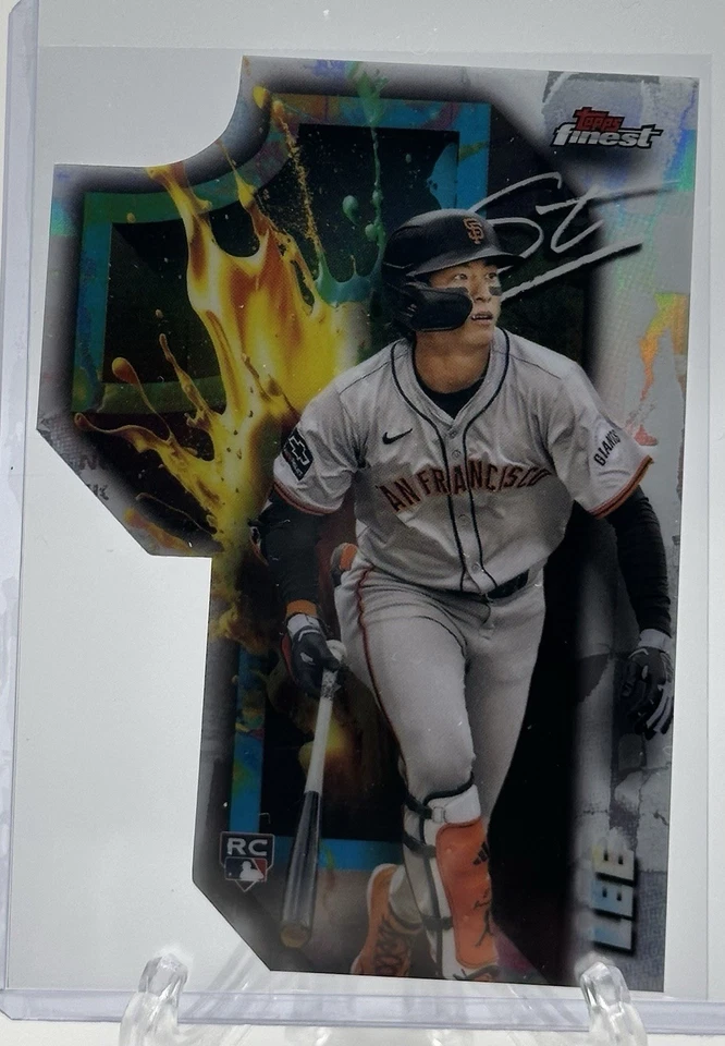 Jung Hoo Lee Topps Finest SSP RC 1st Die Cut San Francisco Giants - Image 1 of 2