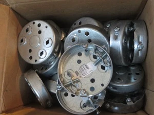 Box of 25 Steel City Ceiling Round Box 3 1/4" , 3/4" Deep #36125-D - Picture 1 of 4