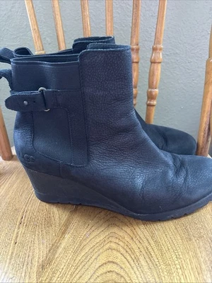 BOTINES UGG "Indra" Impermeables Tacón de Cuña Cuero Negro 1017423, Talla 11 Foto 1 de 4