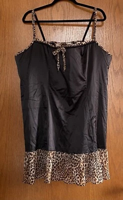 Lencería Babydoll Chemise Cacique Intimates negra satinada con estampado de leopardo 26/28 nueva con etiquetas Foto 1 de 4