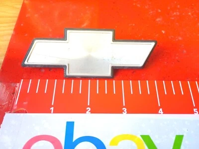 85-1986 Chevrolet Sprint Turbo Plus parrilla delantera pajarita OEM SA413 SA310 Foto 1 de 4