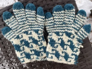 Women’s Gloves, Hand Knit Peruvian Wool, Cream White & Turquoise - Picture 1 of 3
