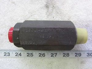 Cessna Fluid Power 32604AAG 3/4" NPT 16GPM Check Control Valve, New - Picture 1 of 3