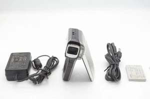 Sanyo DMX-HD700 Xacti HD SD Camcorder 5x 7.1MP Japanese-only Japan Used - Picture 1 of 10