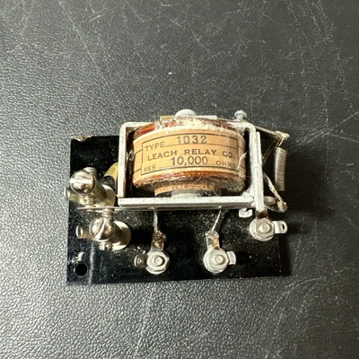 Leach Relay Co. Leach Relay Type 1032. Resistance 10000 ohms - Image 1 of 3