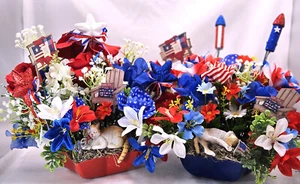 Cat Lovers Patriotic Florals/Two Options/Belly up Kitten or Lying Down Cat - Picture 1 of 11