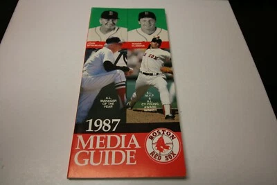 1987 OFFICIAL BOSTON RED SOX BASEBALL MEDIA GUIDE BASEBALL RARE ROGER CLEMENS - Image 1 of 3