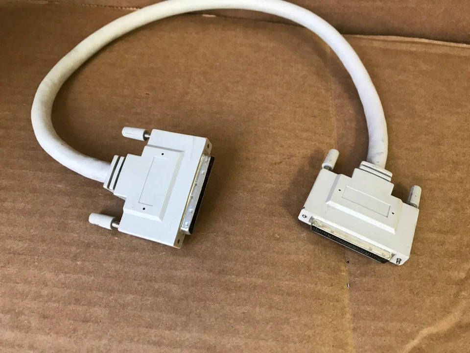 2  ft  External Shielded Wide 68 Pin Male SCSI 3 cable, HPDB68 to HPDB68 - Image 1 of 1