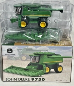 ERTL 1/64 John Deere 9750 Combine 2001 Farm Toy Show, 1 of 5000, NIB - Picture 1 of 4