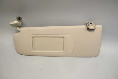  2011-2016 BMW F10 5-Series Left Front Driver's Sun Visor Oyster Beige Vinyl OEM - Imagem 1 de 4