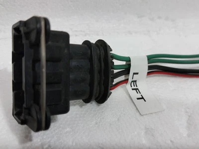 1999 to 2002 Land Rover Discovery Left Tail Light Taillight Wiring Harness - Image 1 of 3