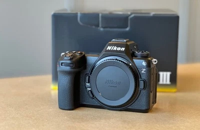 Nikon Z6 III Gehäuse (22.239 Ausl.) Z6III (MwSt ausw.) v. Private-Fotografie.nl - Bild 1 von 4