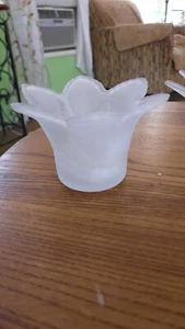 PartyLite Kerzenhalter Milchglas Tulpe - Bild 1 von 3