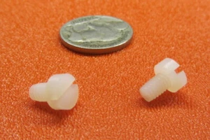 Vite metrica scanalata testa formaggio nylon M4 x 0,7 x 6 mm lunghezza, 100 pezzi - Foto 1 di 10