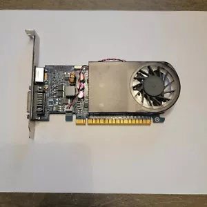 HP Nvidia Geforce GT 530 2GB DDR3 PCIe16 Graphics Card 649668-001 - Picture 1 of 2