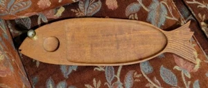 Plato de madera para peces de colección Extreme MCM taberna Sydney granjero e hijo con candelabro - Imagen 1 de 6