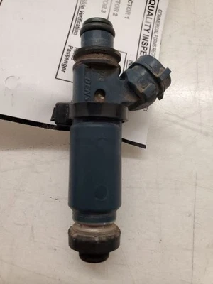 Toyota 4 Runner SR5, Inyector de Combustible EFI, 1998-2005, 4.7L, V8, 2UZFE, 23209-50040 Foto 1 de 4