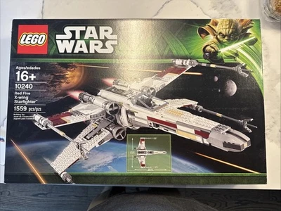 LEGO Star Wars: Red Five X-Wing Starfighter (10240) - Image 1 of 2