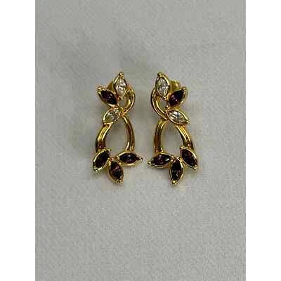 Aretes colgantes de piedra púrpura tono dorado Avon orejas perforadas  Foto 1 de 4