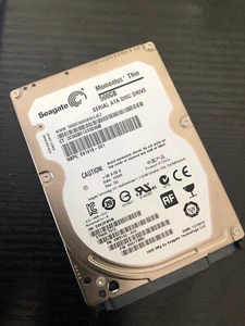 Seagate Momentus Thin 2.5" HDD intern 500GB SATA 6GB/s - ST500LT012  9WS142-020 - Bild 1 von 3