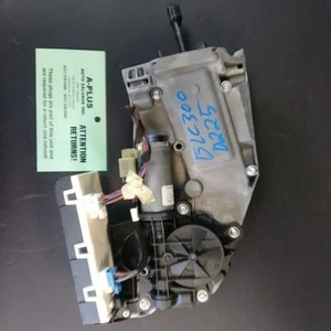2020 MERCEDES GLC300 OEM LIFTGATE MOTOR WITH MODULE ID A0997602402 - Picture 1 of 12