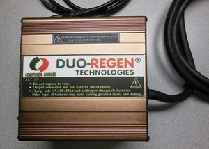 12 25A volt battery charger - Picture 1 of 12