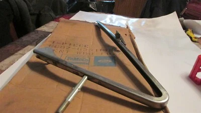 NOS 1966 1967 FORD FAIRLANE 1967 RANCHERO FRONT RH VENT WINDOW FRAME ASSEMBLY - Image 1 of 4