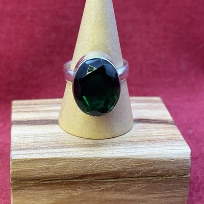 Ручной работы Индии ремесленник из чистого серебра заявление зеленый изумруд кольцо размер 7,5 - Изображение 1 из 4