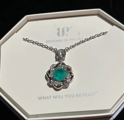 Ожерелье для вечеринки с бомбой созданный в лаборатории бразильский изумруд сплавленный с подлинным кварцем  - Изображение 1 из 2