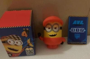 2024 McDonald's Despicable Me 4 Pit Crew Phil 3" Figur Happy Meal neuwertig im Karton - Bild 1 von 5