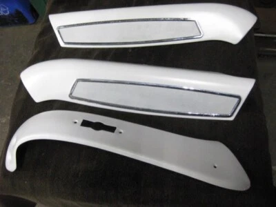 Cadillac Series 1959 1960 62 asientos moldura lateral e inserción venta par 4 puertas Foto 1 de 4