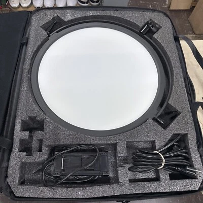 Fotodiox Pro FlapJack Studio LED C-700RSV Bicolor Edge Light 18in Round Unused - Image 1 of 4