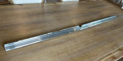 Chevy Chevelle Malibu 1965 tapa maletero moldura inferior 4482974 Foto 1 de 4