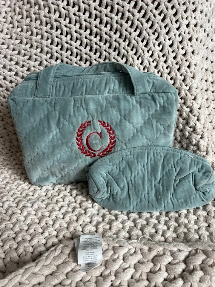 Pottery Barn косметический макияж сумка синий выстеганный бархат шелк с монограммой "C" комплект  - Изображение 1 из 1