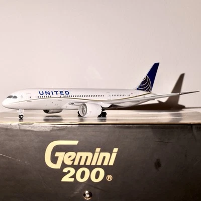 Gemini 200 United Airlines N27901 787-8 G2UAL519 [CHEAPEST ON EBAY] Jets 1:200 - Image 1 of 4