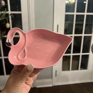 Pink Flamingo Ceramic Trinket Tray / Candy Dish /Tabletop Decor - Picture 1 of 8