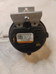 Trane American Standard Furnace Air Pressure Switch D345965P06 NS2-1574-06 - Picture 1 of 4