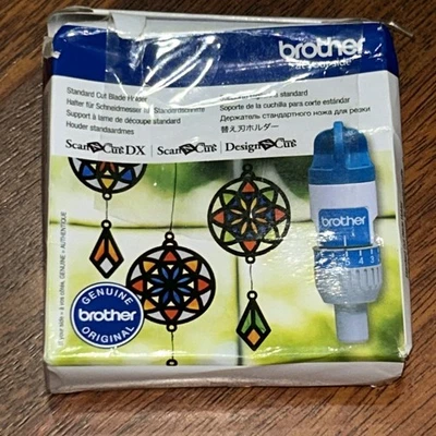 Soporte de hoja de corte estándar Brother ScanNCut CAHLP1, incluye tela y papel  Foto 1 de 4