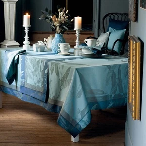 NEW Garnier-Thiebaut Livia Crepuscule Tablecloth 155x225cm - Picture 1 of 3