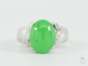 Vintage Ladies Green Jade & Diamond Ring in 14K White Gold, Oval jade. Size 8 - Picture 1 of 8