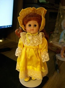 Vogue Puppen des Monats Ginny September Top Zustand - Bild 1 von 7