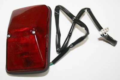 XR250R 1996-04 XR400R Tail Light Assembly 33701-KCE-671 / 33701-KCZ-004 NEW! - Imagen 1 de 4