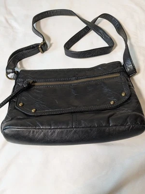 Bolso Bandolera Bueno Para Mujer Negro Suave Imitación Cuero Pequeño pero Poderoso Espacio Foto 1 de 4