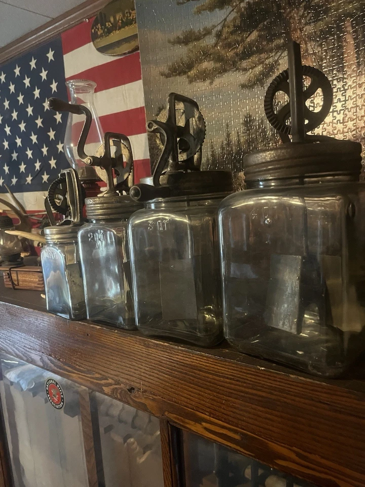 Batidora de mantequilla antigua 4QT, 3QT, 2QT, 1QT. Manivela paletas de metal/vidrio Foto 1 de 2