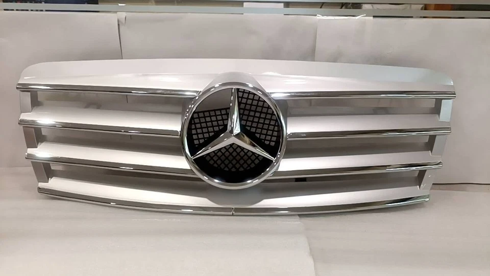 1996 97 98 for Mercedes E300 E320 E420 E430 E500 W210 Grille Silver Pre-Facelift - Image 1 of 4